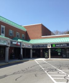 Retail Lease at Carroll Plaza Shopping Center